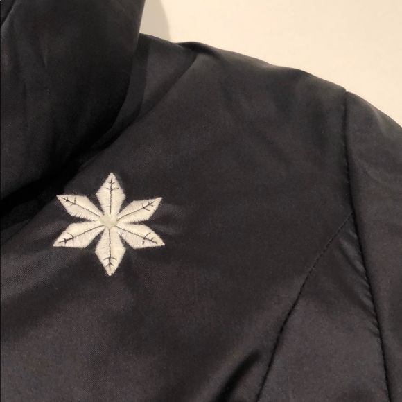 Gymboree girls black jacket with snowflake(new) - Picture 3 of 6